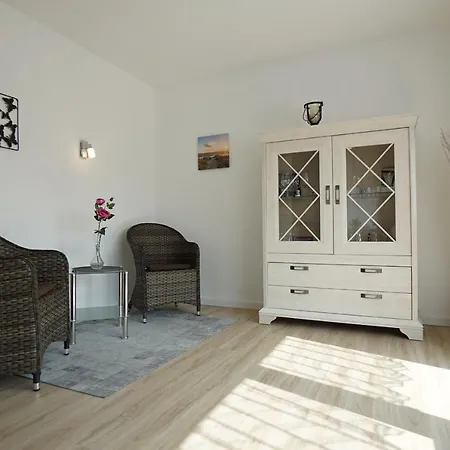 Holiday home Kuestenglueck *