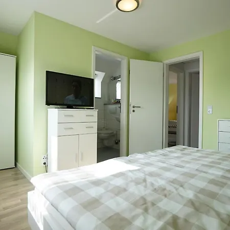 Holiday home Kuestenglueck